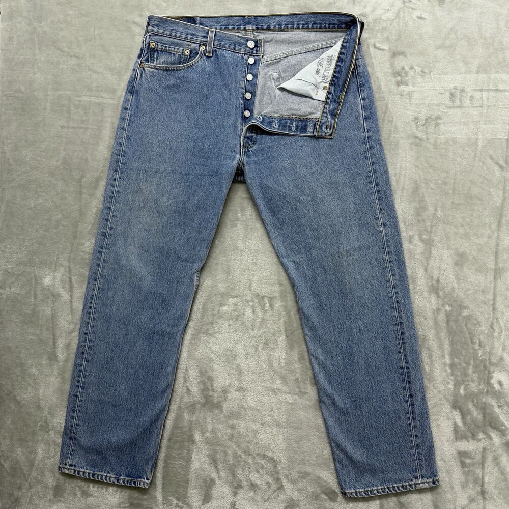 Vintage Levis 501 Mens 38x30 Button Fly Made In USA Denim Jeans Medium Wash